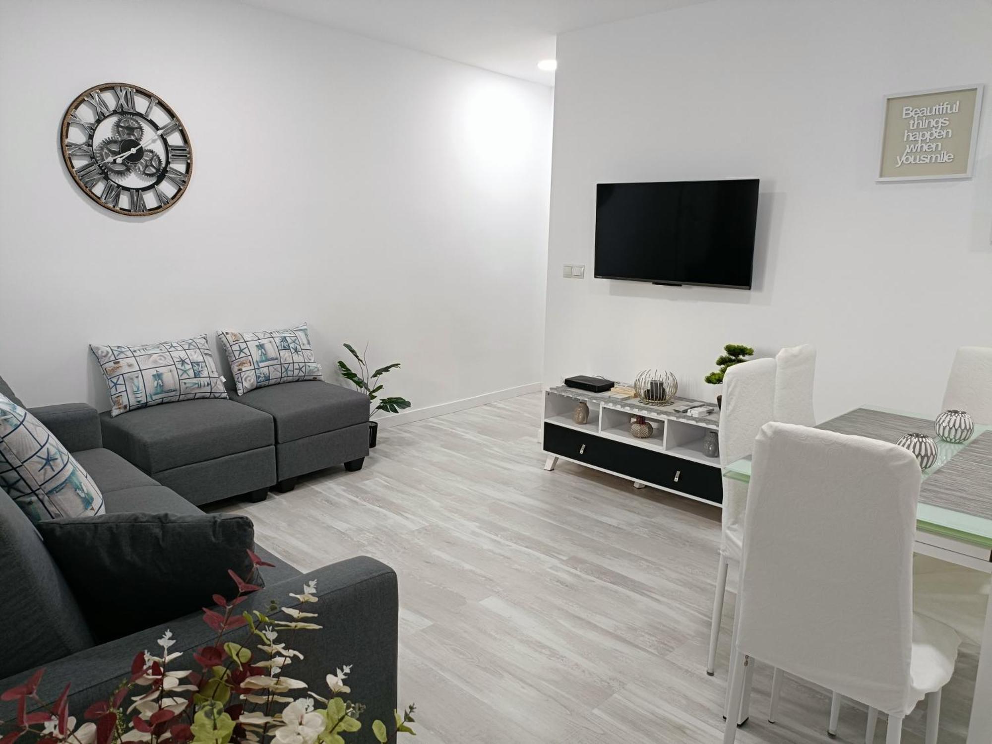 Mare De Deu, Vivienda Vacacional Para Familias Y Mayores De 25 Anos En El Grao De Gandia-Playa Playa de Gandía Exterior foto